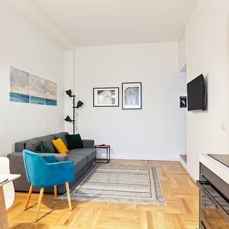 Design And New Flat In Navigli District Apartment Милано Екстериор снимка