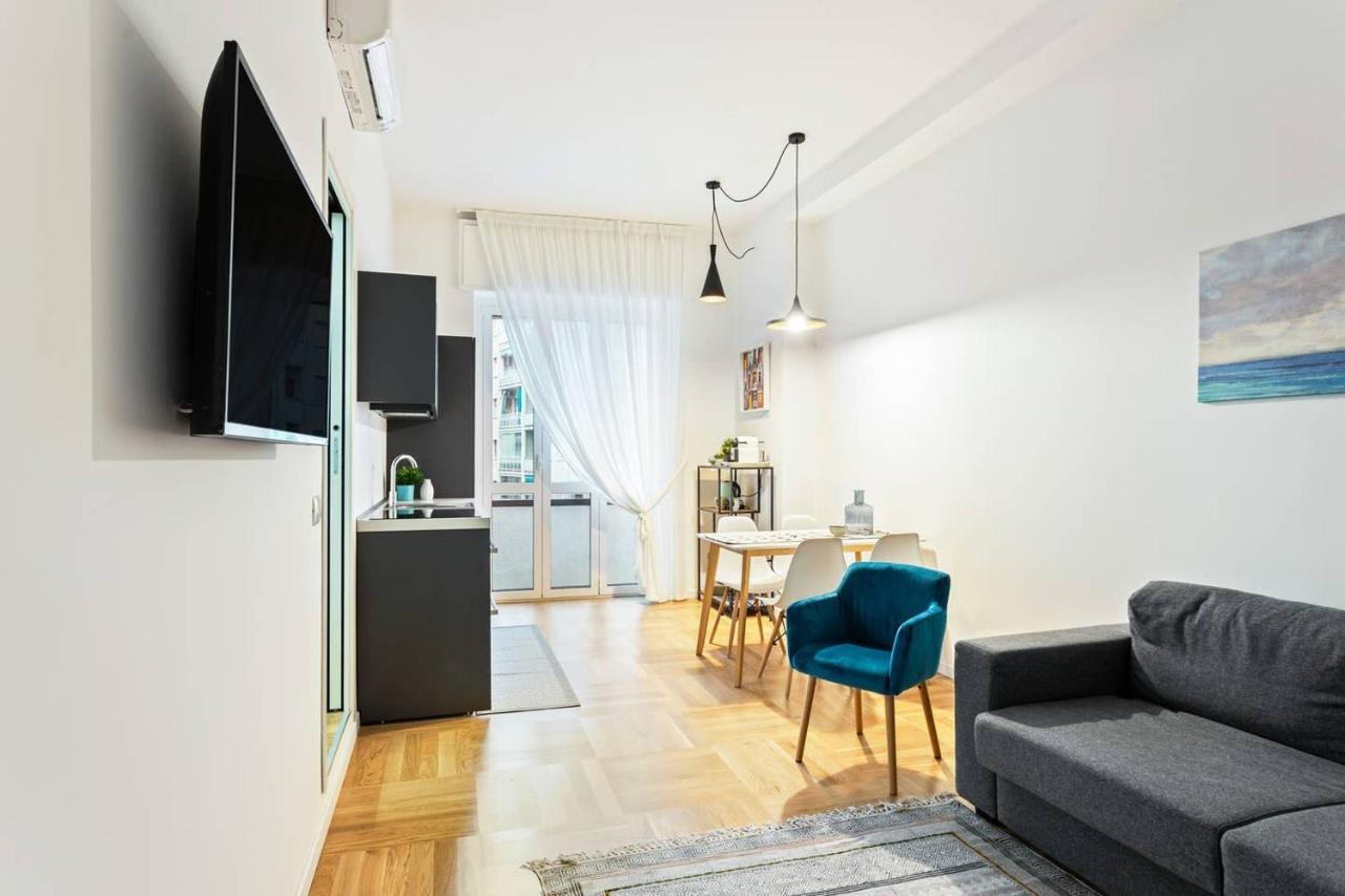 Design And New Flat In Navigli District Apartment Милано Екстериор снимка